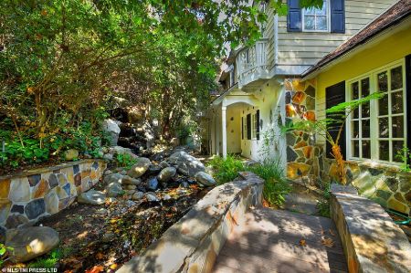 Kenny G's farm house at Studio City.